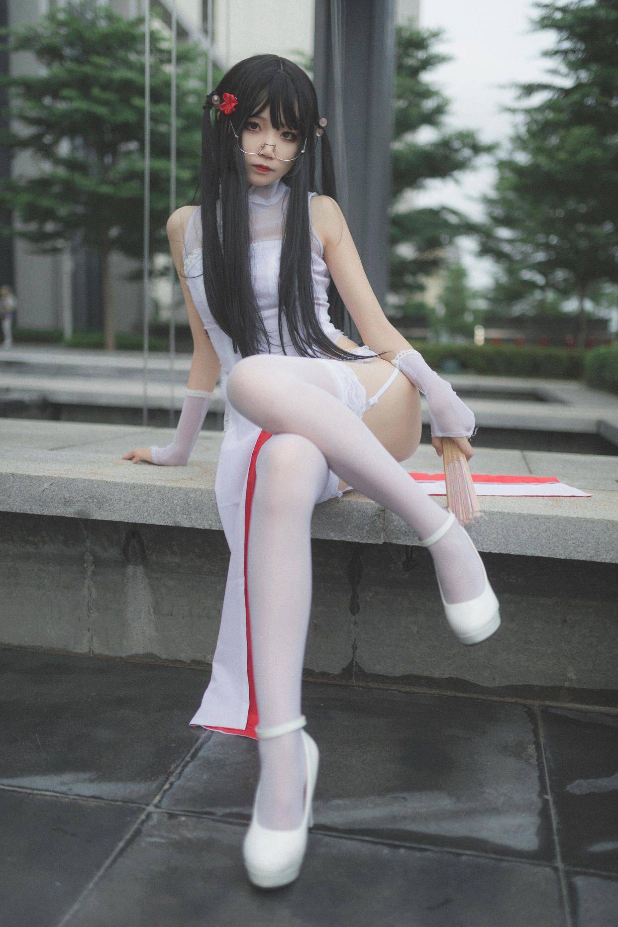 白丝美女