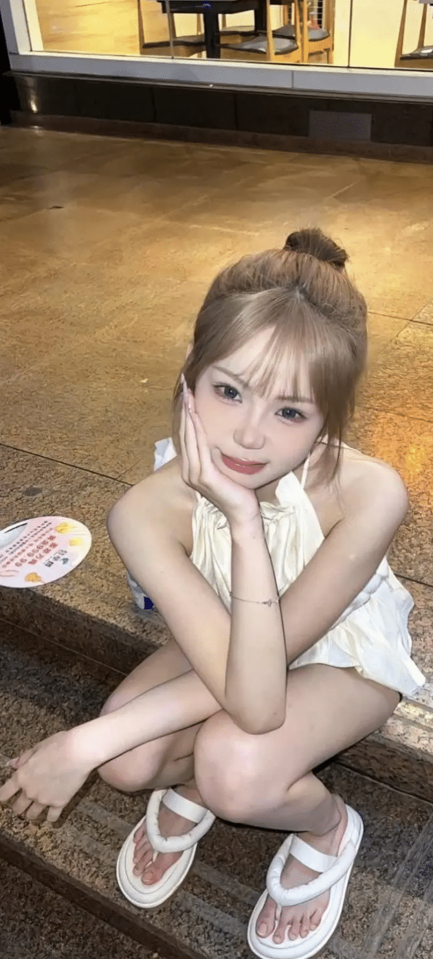 美女