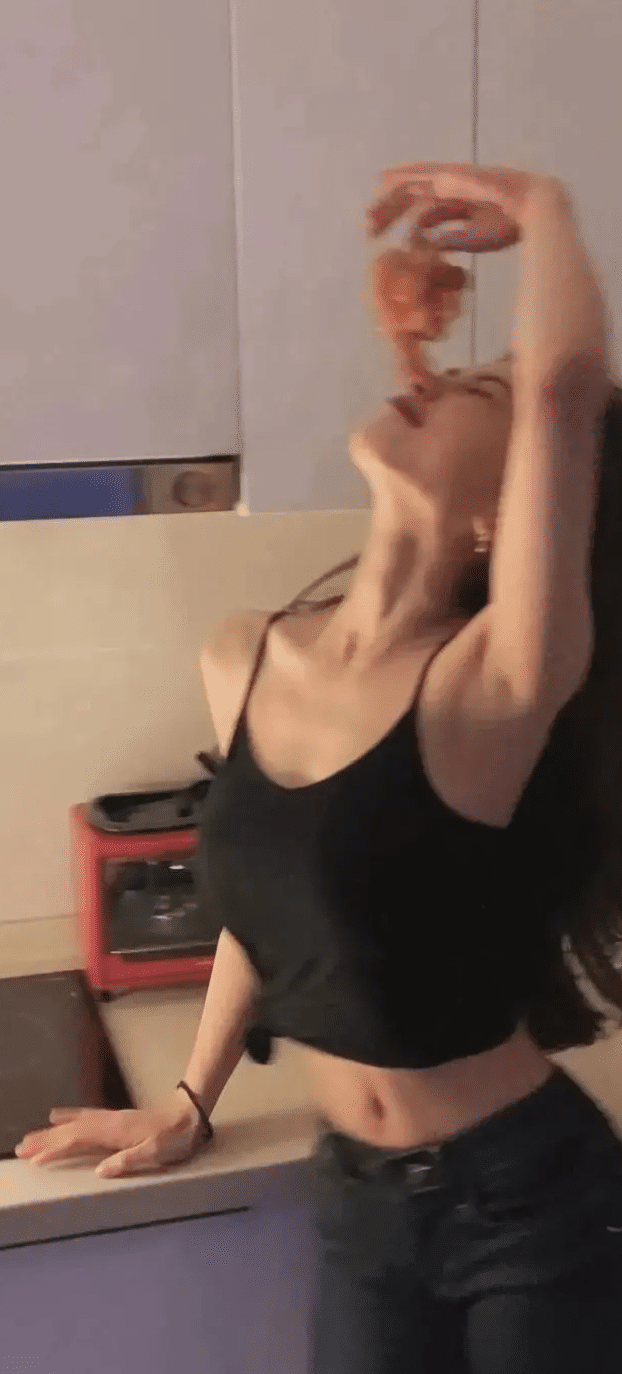 美女